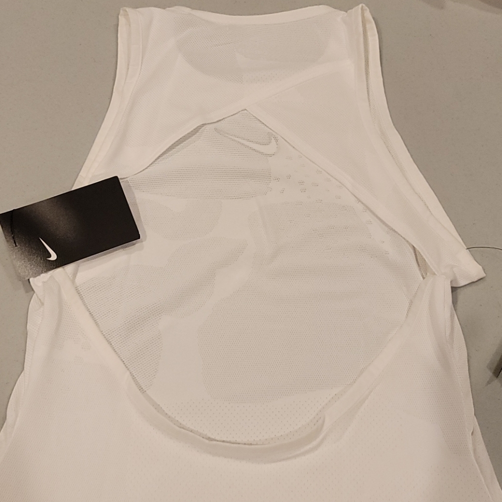 NWT size S Nike tennis tank - Picture 8 of 10